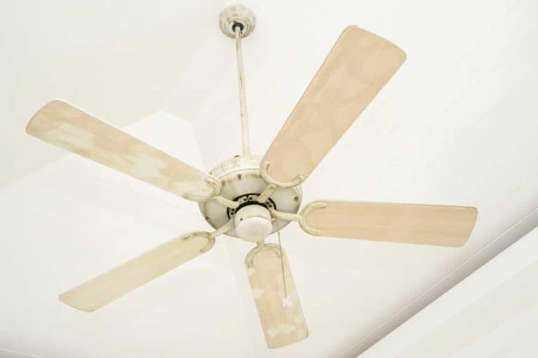 Deckenventilator im Shabby Chic Stil (de.depositphotos.com)